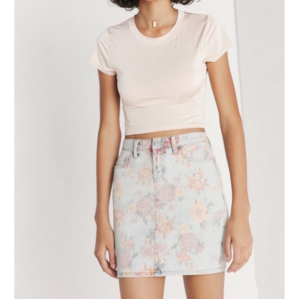 NWOT Urban outfitters BDG floral denim skirt